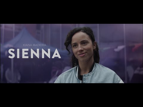 Character Spot - Sienna