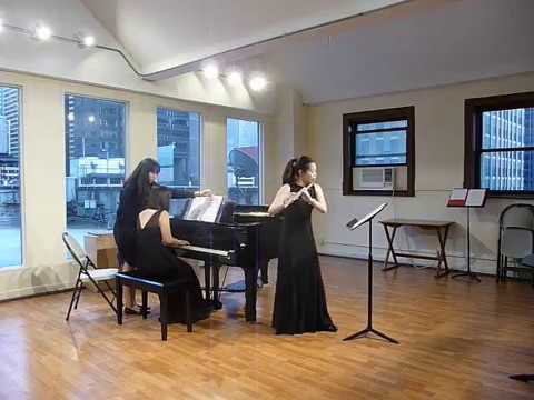 Chloe Wang's Music Lab NYC video.