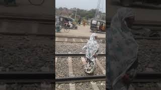 preview picture of video 'Ramnagar railway station'