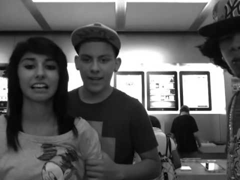 PRETTY BOY SWAGG frankie mix hahah :D