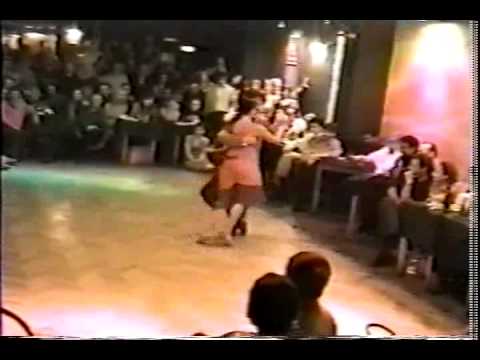 Javier Rodriguez  and  Geraldine Rojas  are  dancing  to  the  milonga  "  La Cicatriz  "
