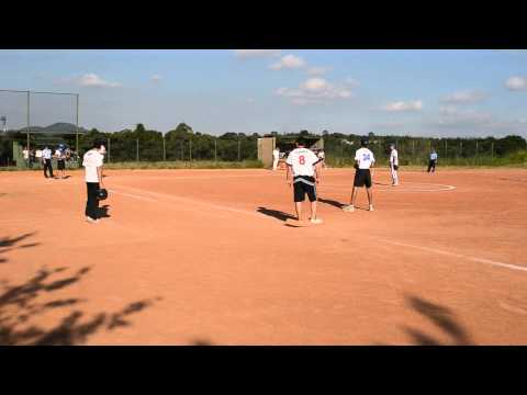 Bichusp 2013 - FEA x Farma - últimos outs e comemoração