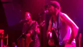 NO ME PREGUNTES MIGUEL CAMPELLO VALENCIA (SALA TRES)