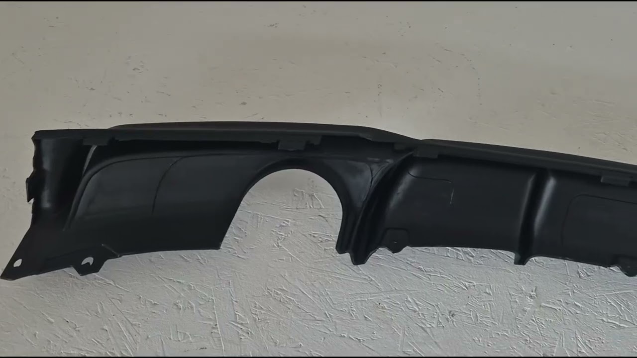 BMW 3 Series F30/F31 2012-2019 Dyfuzor tylnego zderzaka pod pojedynczy wydech po obu stronach V2 (do M-Sport, ABS) Video 1