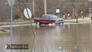 preview picture of video '03/18/2015 Carmi, IL - Little Wabash River Flood'