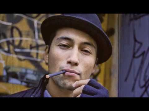 TRAKSLAMMER feat. ALVARO ESTRELLA - LADIES