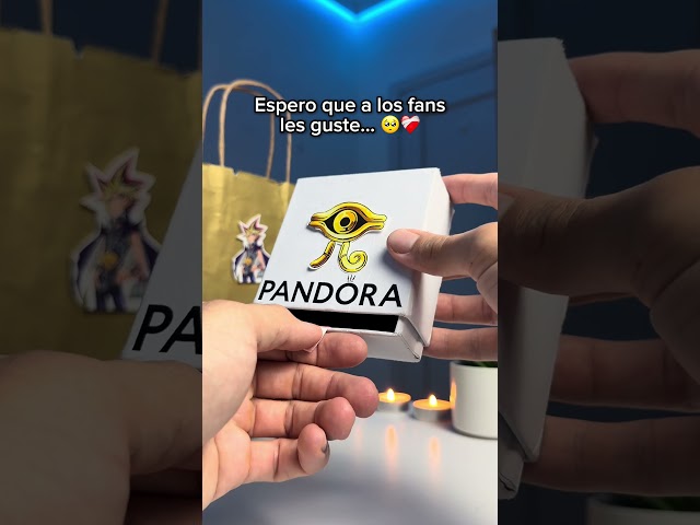 Vídeo relacionado con YouU Attack Anime Collar On T. Pulsera de cosplay Regalos para hombres y mujeres, incluye calcomanías, total 22 piezas