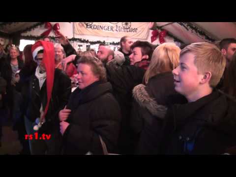 2013-12-03 Die Radiocrew Coverband Barfuss auf dem Weihnachtsmarkt
