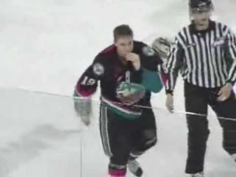Brett Bulmer vs J.C. Lipon