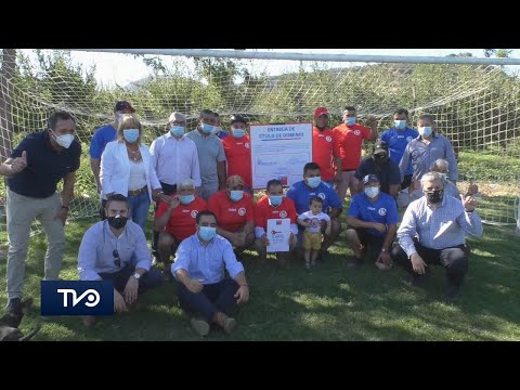 En San Vicente Club Deportivo Santa Inés recibió título de dominio de su campo deportivo de fútbol
