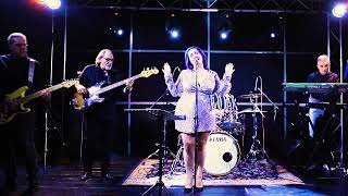 Chic Machine
