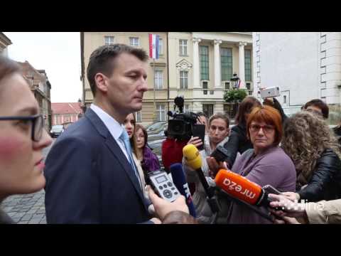 U ime obitelji predali Ustavnom sudu suprijedlog ocjene ustavnosti Zakona o pobačaju