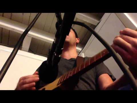 Martin Backpacker Guitar Review- It Stoned Me/The Joker