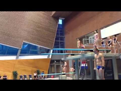 Madeline & Viviane 107c synchro