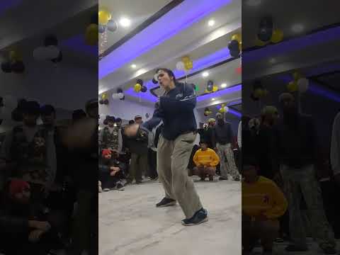Ila Sundriyal  Dance Battle