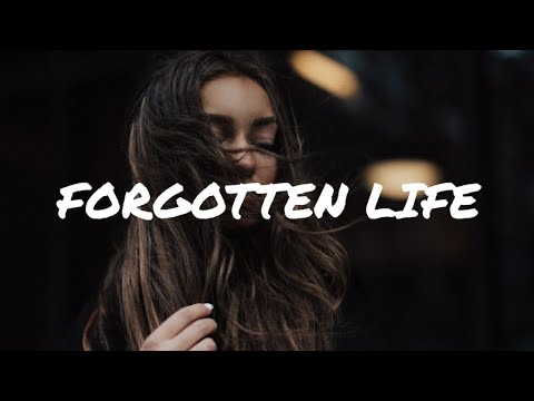 Matt Komo - A Forgotten Life (Lyrics)