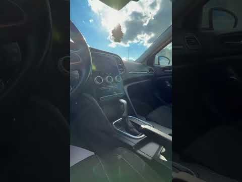фото renault megane iv рестайлинг 0