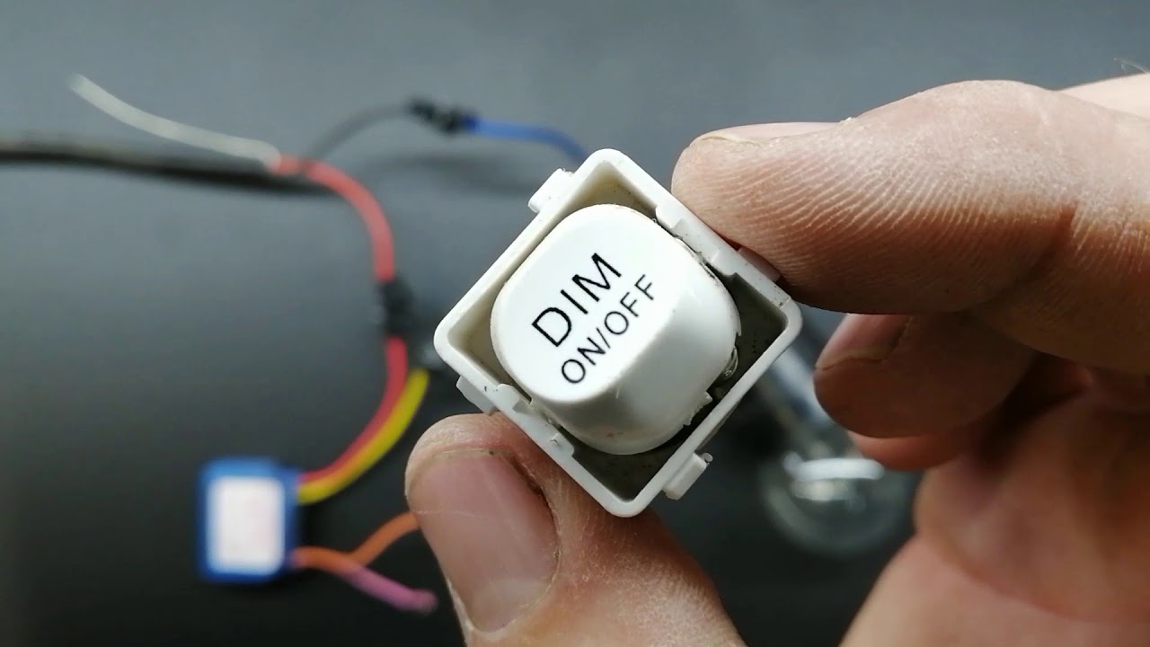 Connecting a Dimmer switch to a Bulb