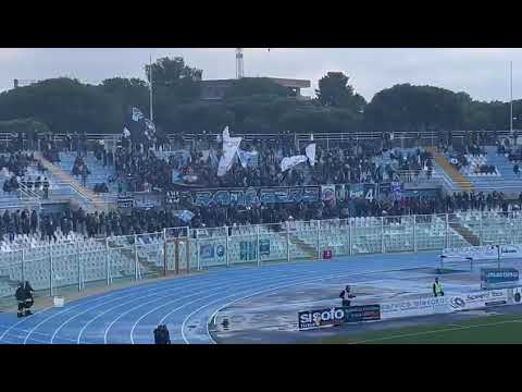 Tifo Pescara contro il Messina 2022-23.