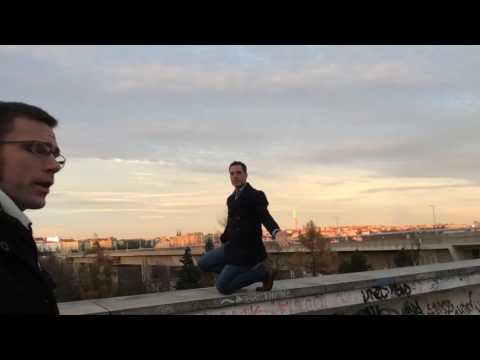 What Is This Guy Doing (Toastmasters Residential Weekend: Get Real!)