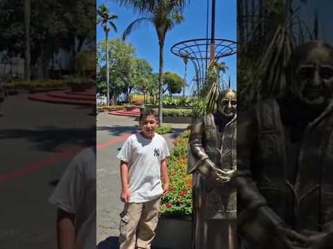 tuor pela praça reinaugurada de Campina da lagoa PR