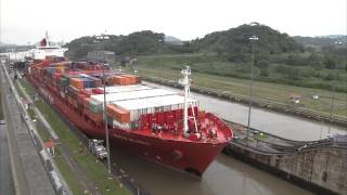 How Does the Panama Canal Work?