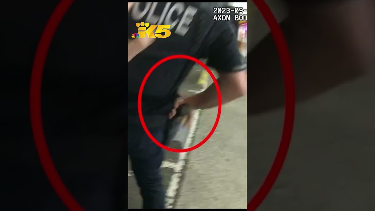 Armed robbery suspect arrested after attempting to take Seattle officer's gun #shorts