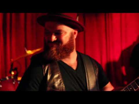 Mercury Blonde -Restless (Featuring Meg Williams)