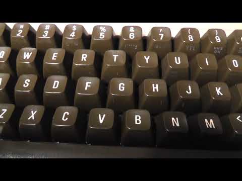 My First Commodore 64 Repair - part5 Keyboard Retrobright and Cleaning Fail