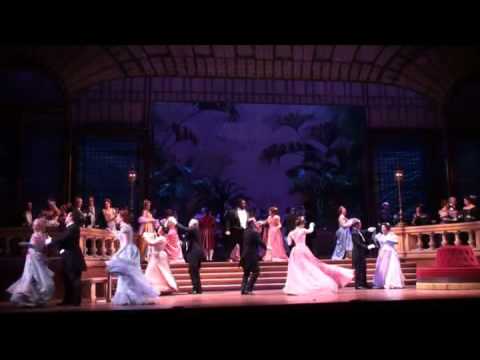 The Dallas Opera presents Die Fledermaus