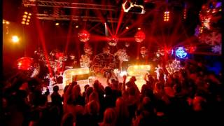 Chase &amp; Status feat. Jacob Banks - Alive - Top of the Pops New Year - 31st December 2013