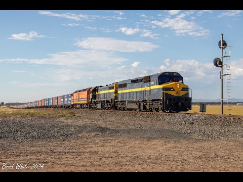 Heritage Power on the Dooen, QUBE's Bordertown Intermodal & Rescued Grain- 12th & 13th February 2024