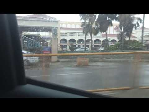 Shopping Gaisano Country