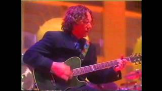 Ne Zvezda - Neobiknovenniy Koncert - Gostiny Dvor 2000. Mumiy Troll