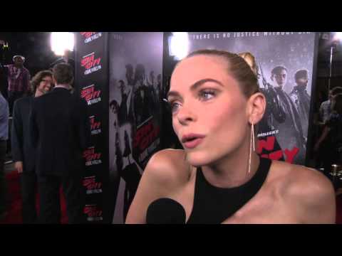 Sin City: A Dame to Kill For: Jamie King Red Carpet Movie Premiere Interview | ScreenSlam