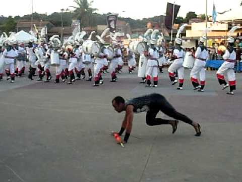 Fanfarra Impacto de Salvador em São Francisco do Conde 2011balizador e os Mós e fanfarra