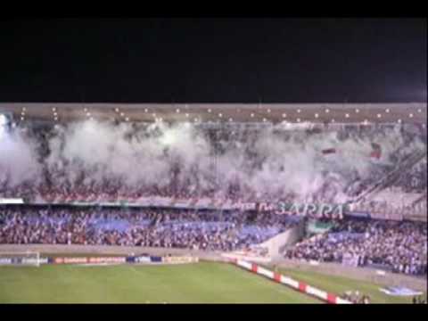 A MELHOR E MAIS BONITA TORCIDA DO MUNDO