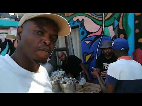 Master Deep Selector @Mellow's Lounge👌