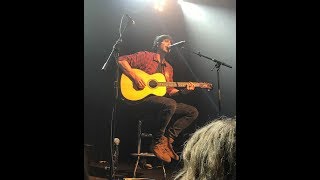 Morgan Evans singing - Things that we drink to