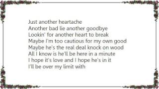Chely Wright - Just Another Heartache Lyrics