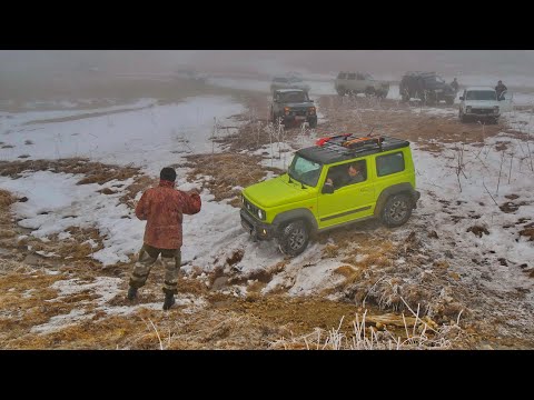 Suzuki Jimny и 27 внедорожников в безумной битве сквозь снежные перемёты (ч.1) - Ищем масленицу!