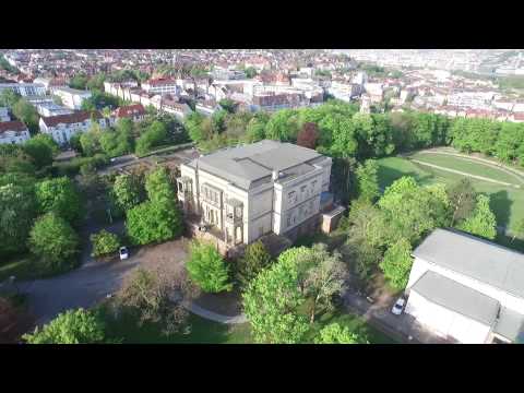 Villa Berg im Morgentau