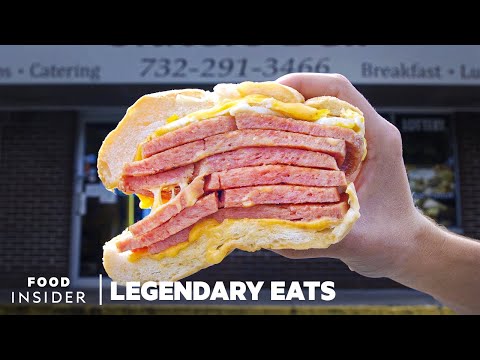 豬肉卷(或泰勒火腿)、雞蛋和奶酪｜傳奇吃法 (The Pork Roll (Or Taylor Ham), Egg, And Cheese | Legendary Eats)