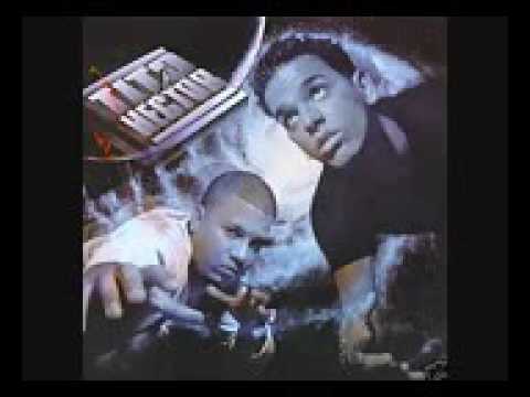 Entre El Bien Y El Mal - Hector Y Tito