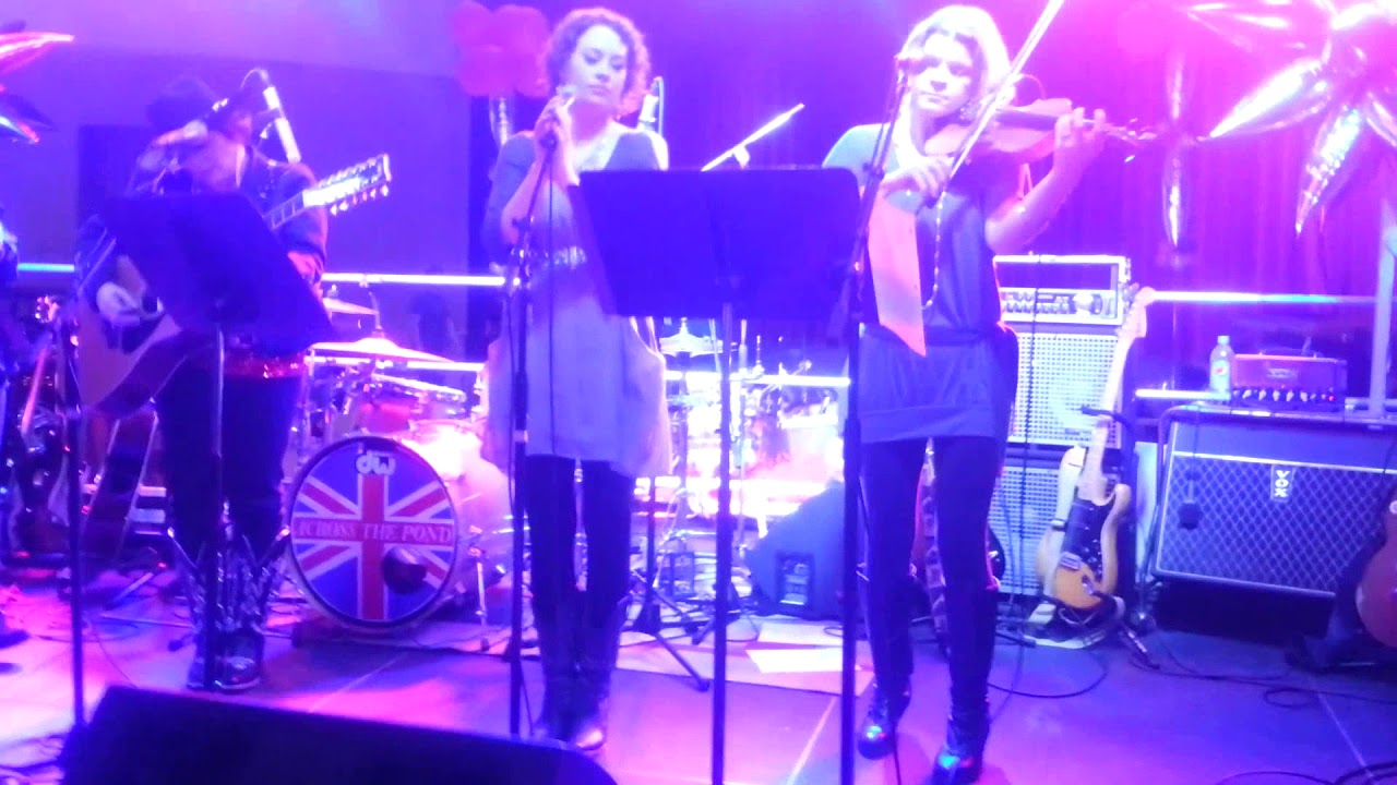 Hire Mary's Violin Violinist in Wichita, Kansas