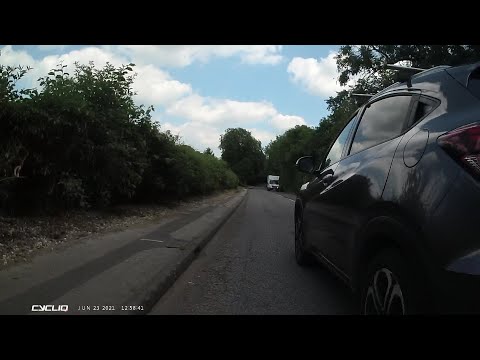 23rd Jun 2021: RV65 UTH Close pass and brake check