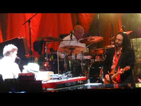 “Gimme Some Lovin” Tom Petty & Steve Winwood@Wells Fargo Center Philadelphia 9/15/14