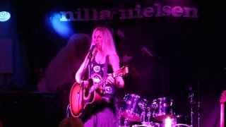 Nilla Nielsen - Bite Me (141010, Kalmar)