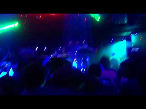 Dada life - Unleash thé fucking dada by Dj Tiesto @ Queen 21/27