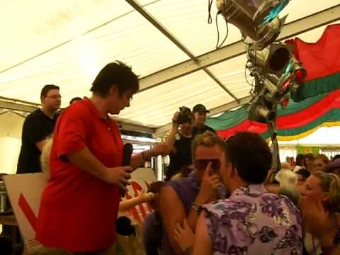 Bunter Umzug Müden 2009  " Wir sind alles Müdener Jungs"